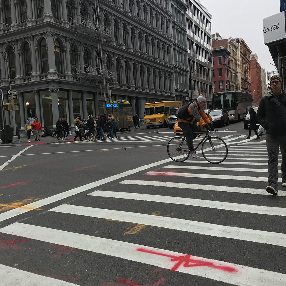 Broome Street 'Don't-Block-The-Box' Box