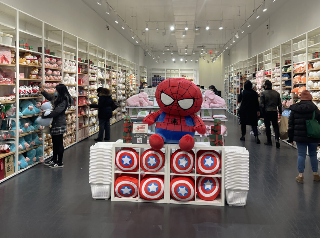 MINISO interior